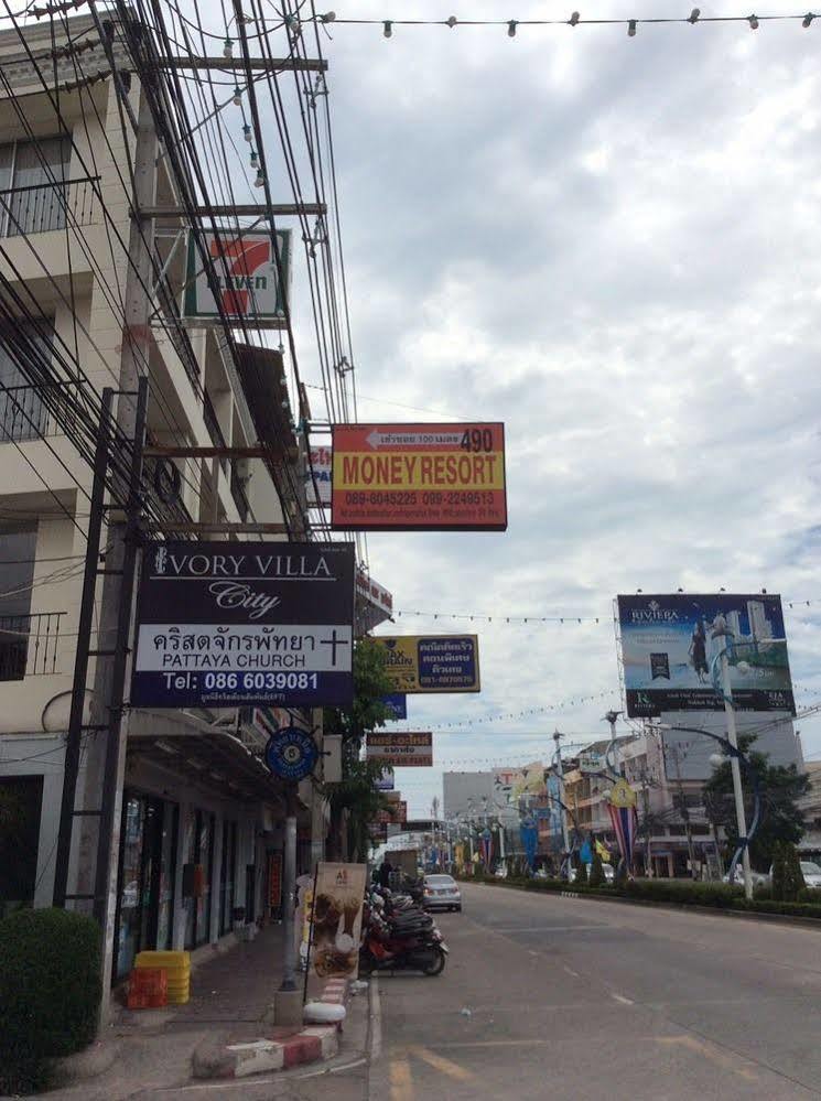 Money Resort Pattaya Extérieur photo